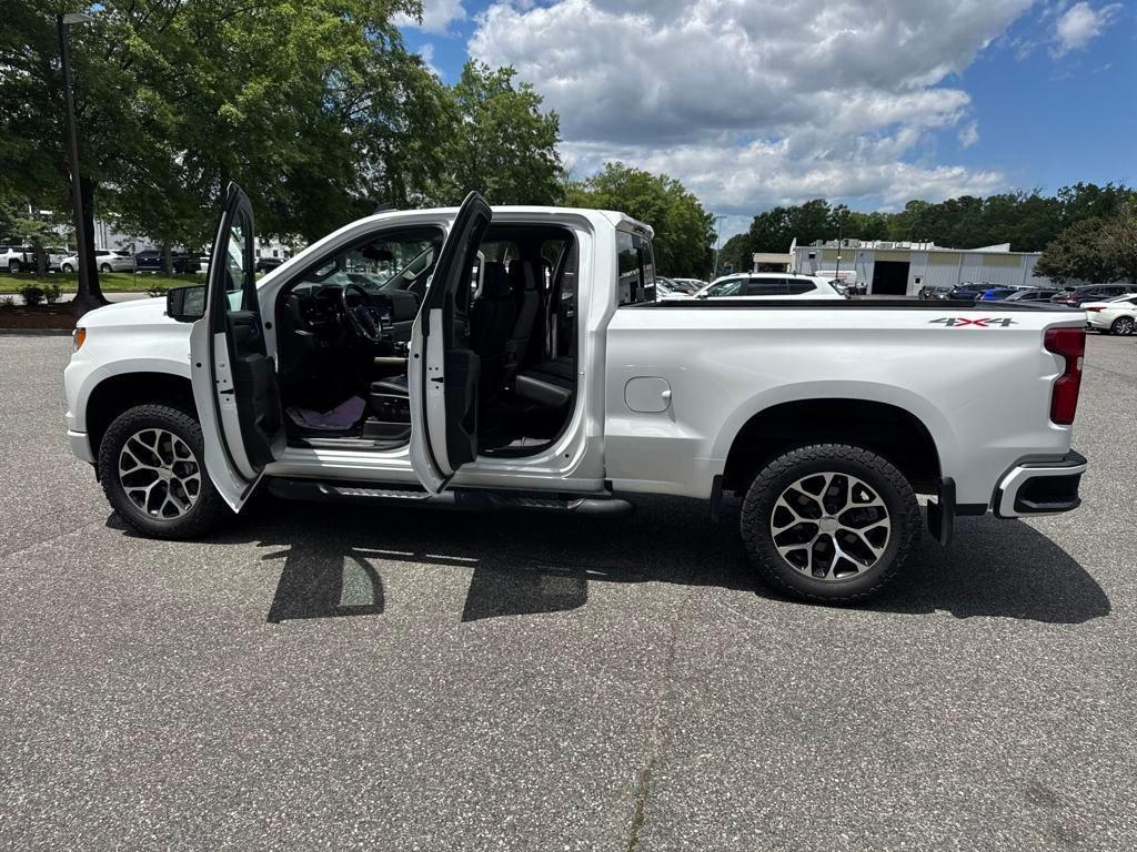 used 2022 Chevrolet Silverado 1500 car, priced at $43,950