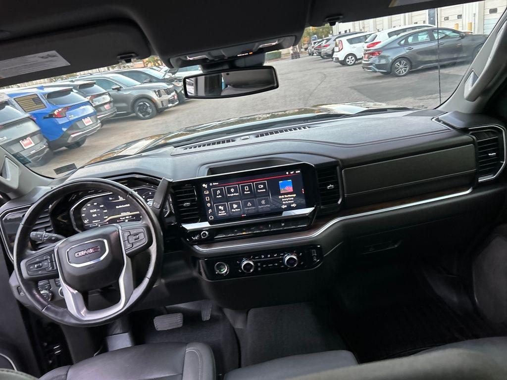 used 2022 GMC Sierra 1500 car, priced at $49,100