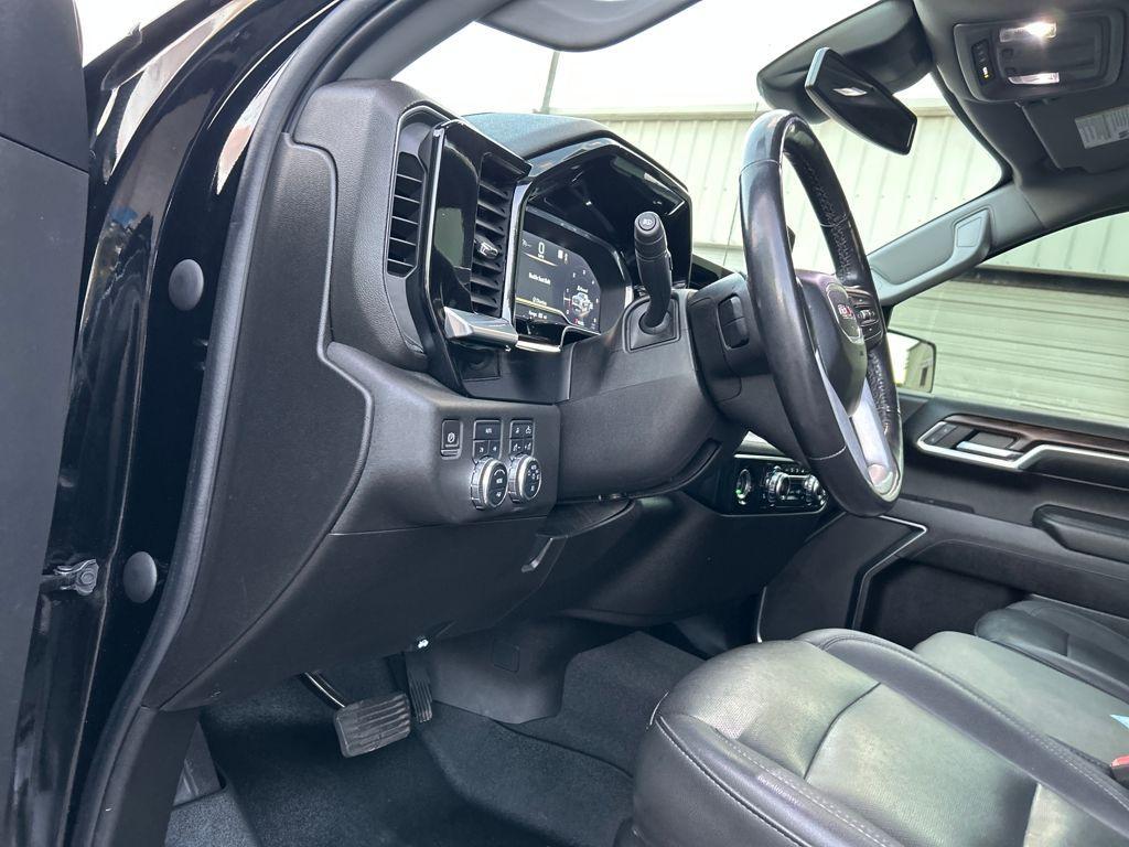 used 2022 GMC Sierra 1500 car, priced at $49,100