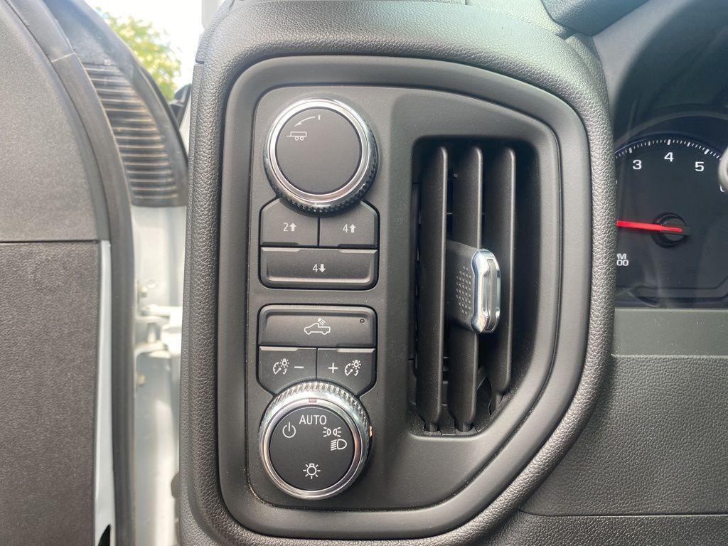 used 2024 GMC Sierra 2500 car, priced at $44,999