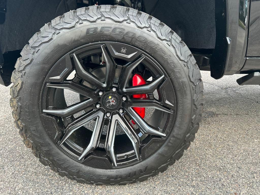 new 2025 GMC Sierra 1500 car, priced at $68,500