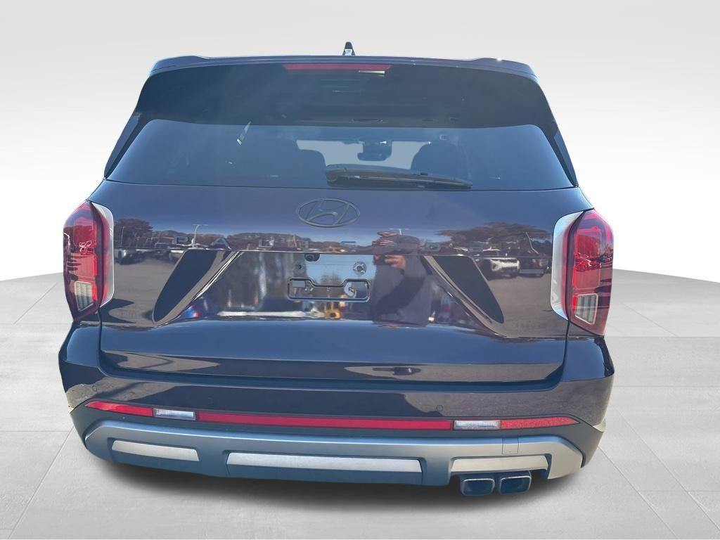 used 2024 Hyundai Palisade car, priced at $36,800