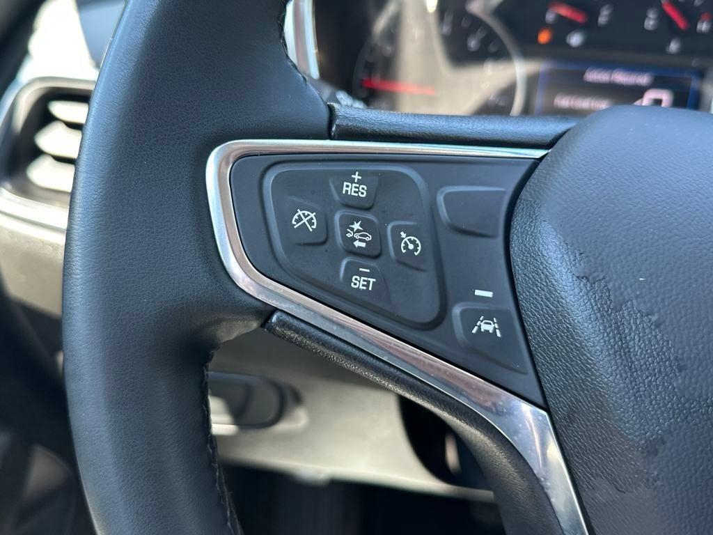 used 2023 Chevrolet Equinox car, priced at $23,900