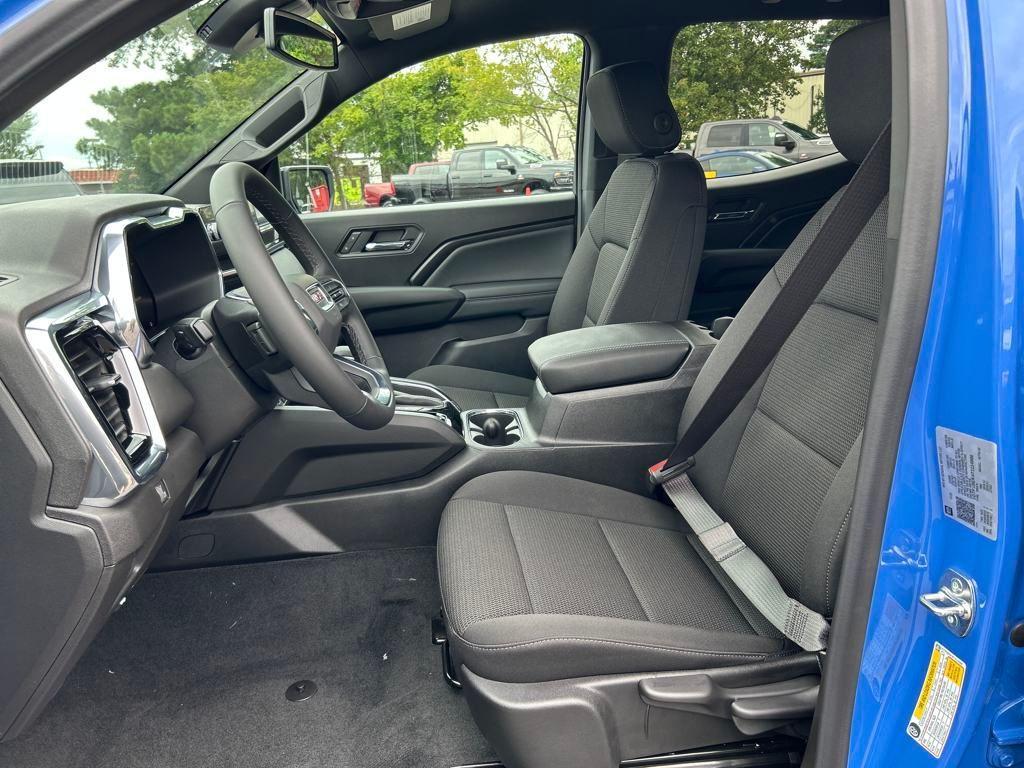 new 2026 GMC Canyon car, priced at $42,925