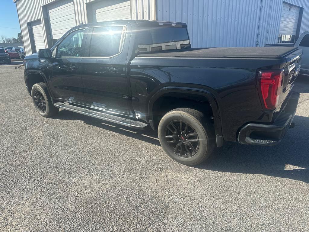 used 2022 GMC Sierra 1500 car, priced at $43,658