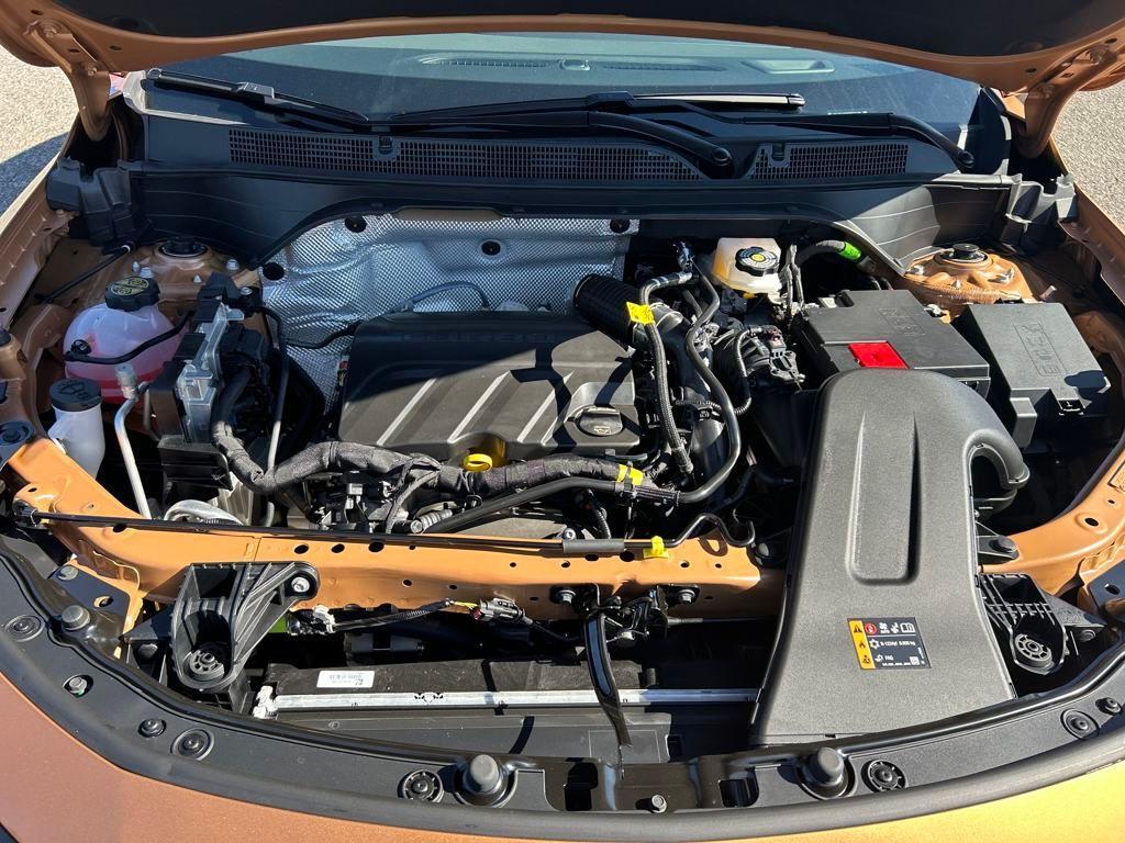 new 2025 Buick Envista car, priced at $25,331