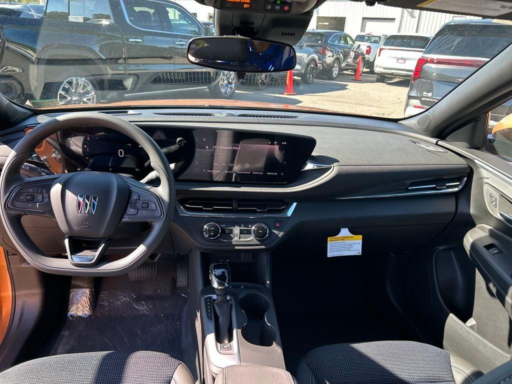 new 2025 Buick Envista car, priced at $25,331