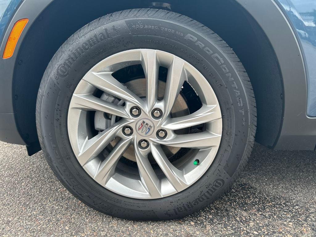 new 2025 Buick Envista car, priced at $26,238