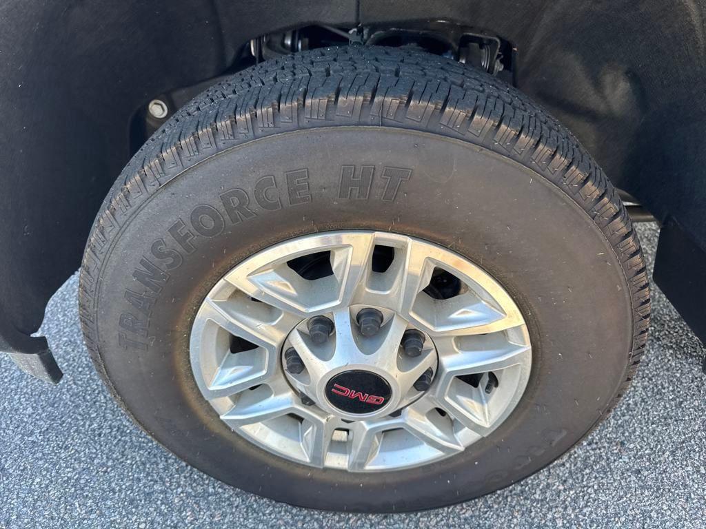 new 2024 GMC Sierra 2500 car, priced at $53,695