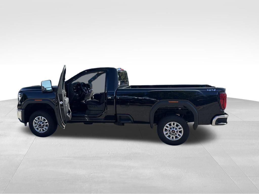 new 2024 GMC Sierra 2500 car, priced at $53,695