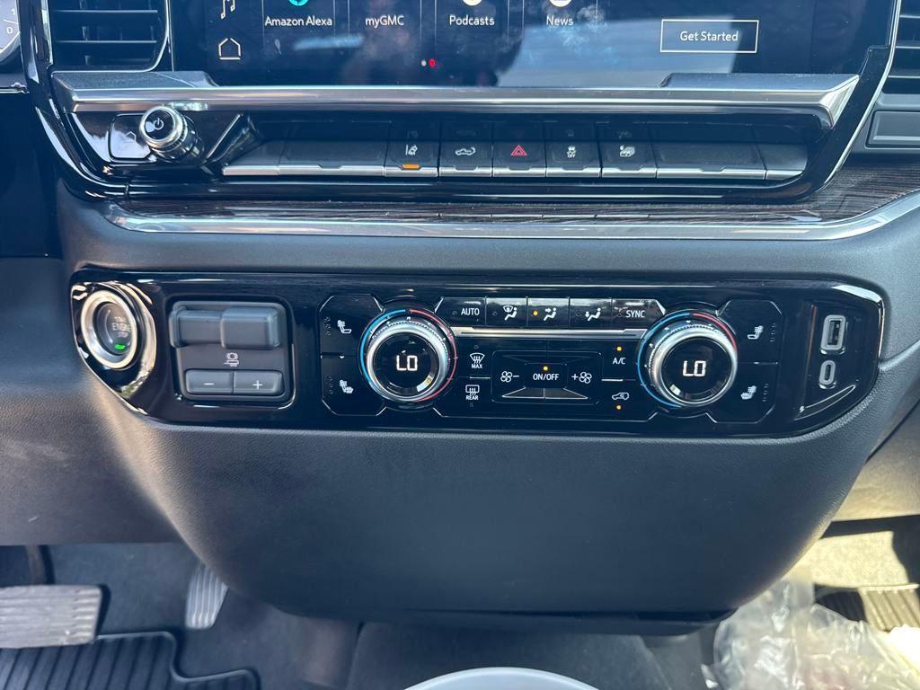 new 2024 GMC Sierra 2500 car, priced at $53,695
