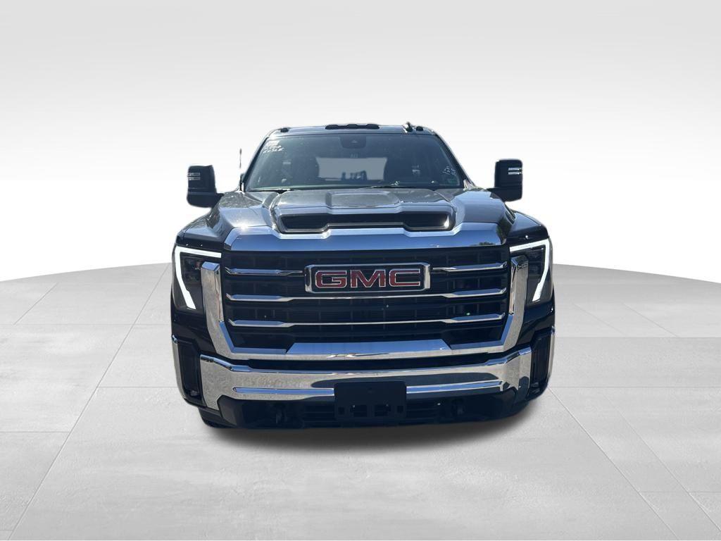new 2024 GMC Sierra 2500 car, priced at $53,695