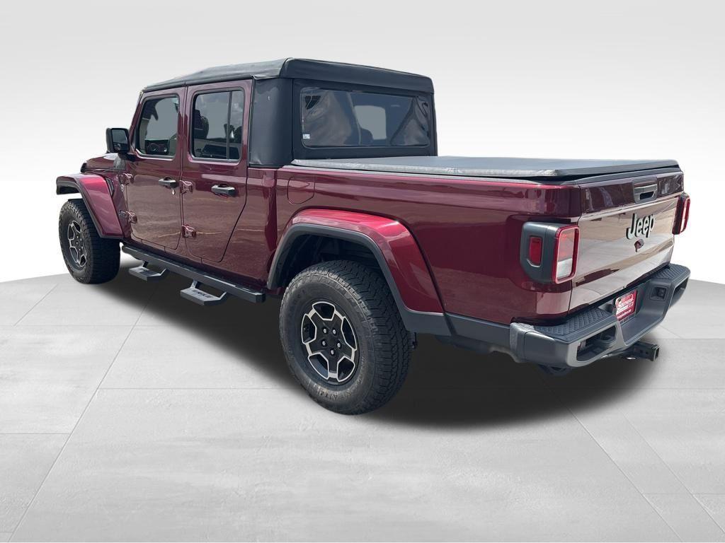 used 2021 Jeep Gladiator car, priced at $27,900