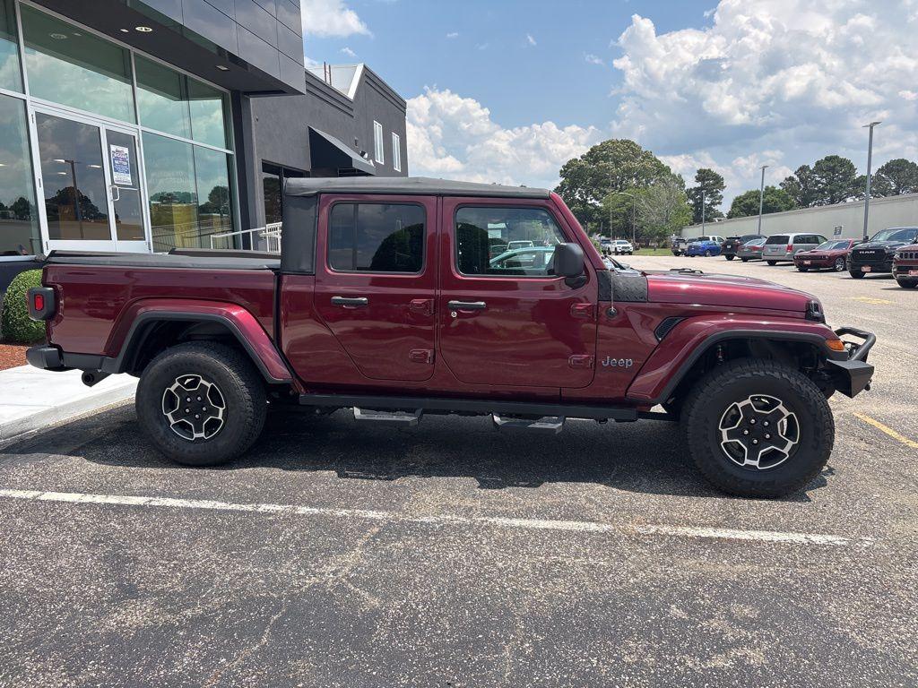 used 2021 Jeep Gladiator car, priced at $31,500