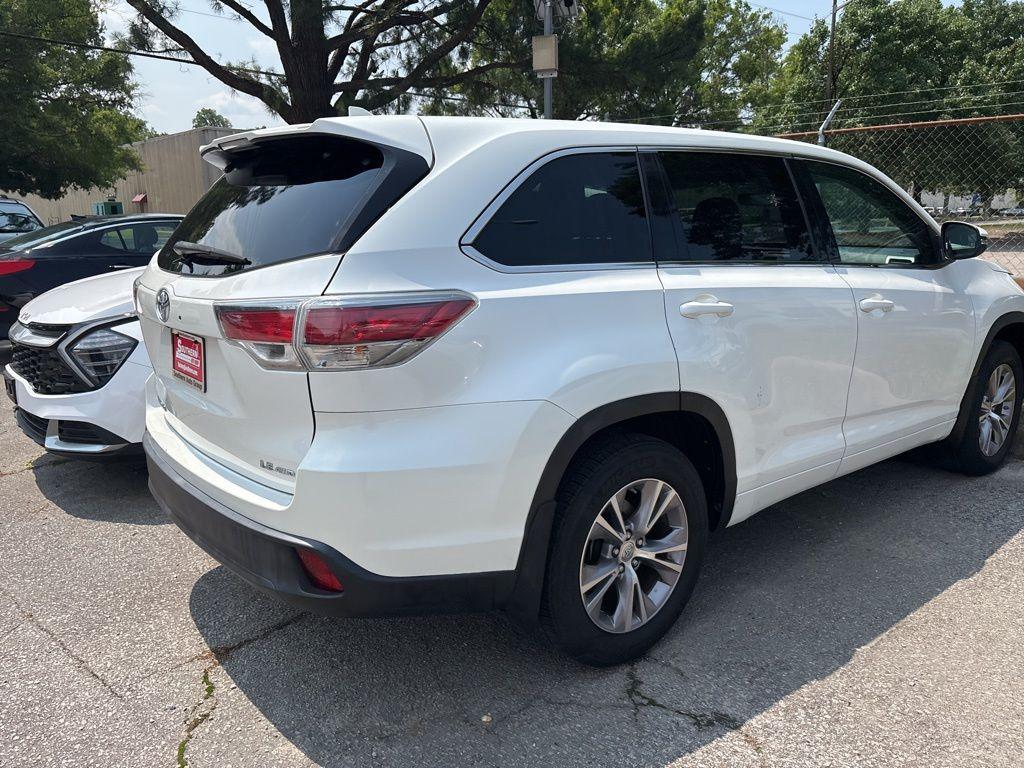 used 2015 Toyota Highlander car, priced at $19,500