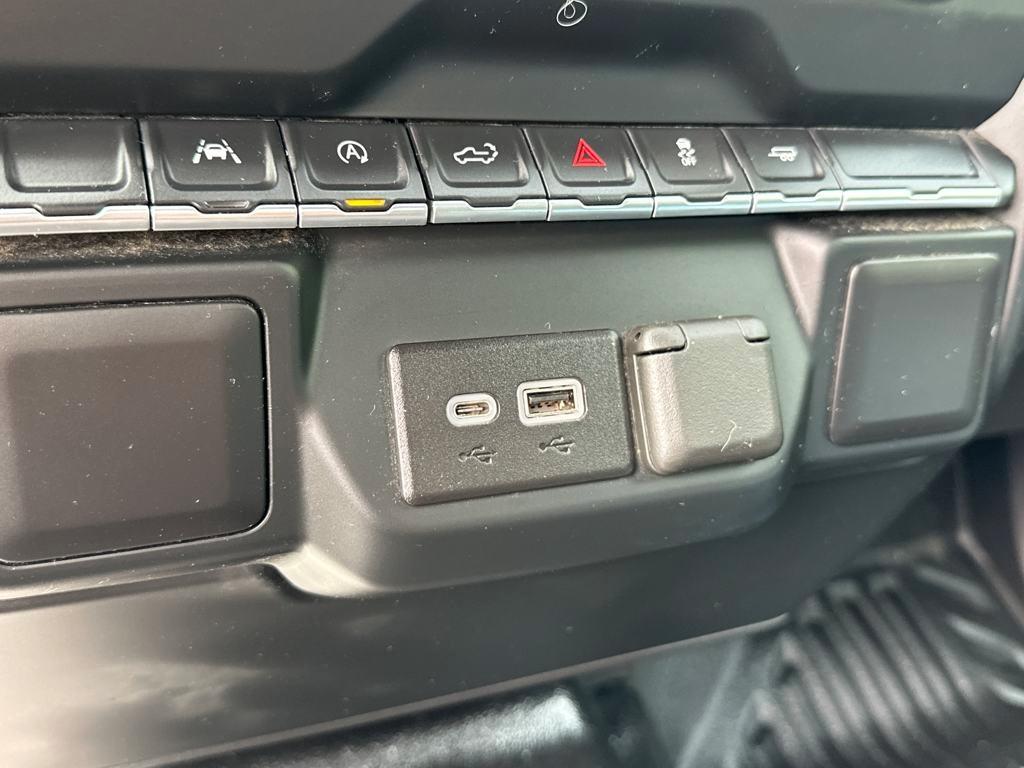 used 2023 GMC Sierra 1500 car, priced at $28,994