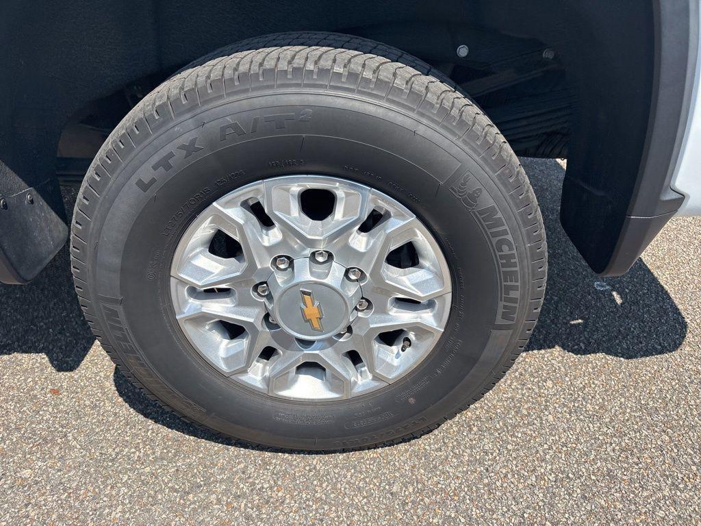 used 2024 Chevrolet Silverado 3500 car, priced at $72,995