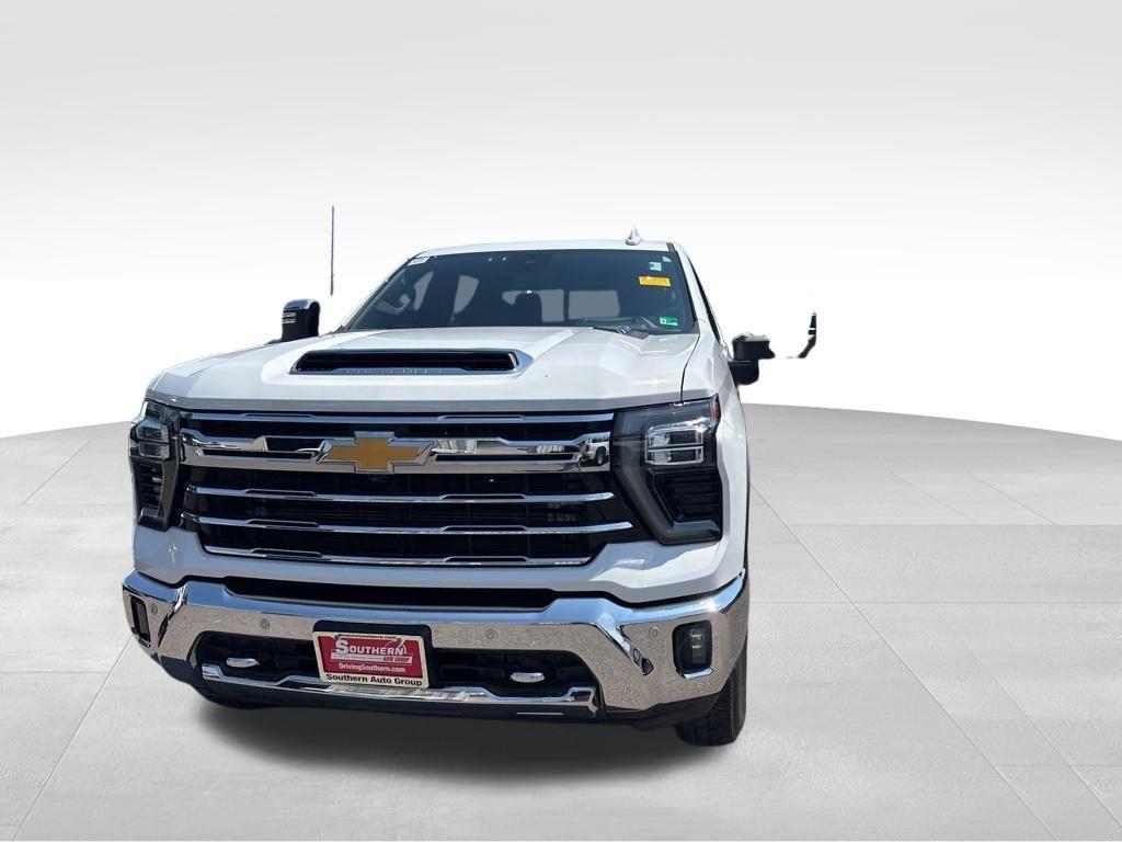 used 2024 Chevrolet Silverado 3500 car, priced at $72,995