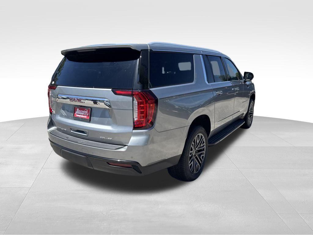 new 2024 GMC Yukon XL car, priced at $67,285