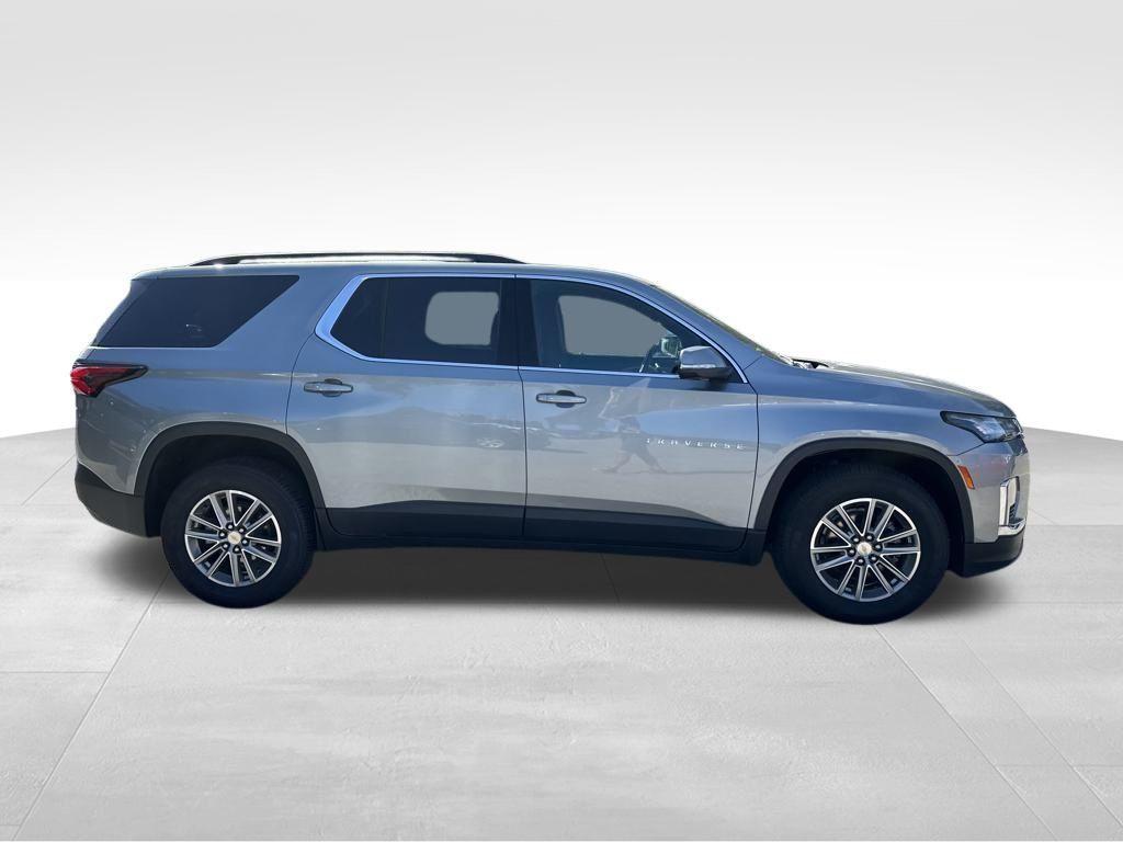 used 2023 Chevrolet Traverse car, priced at $31,995