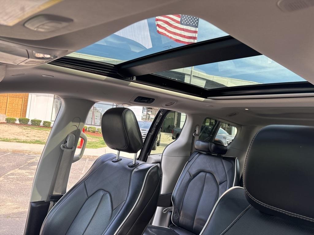 used 2023 Chrysler Pacifica car, priced at $29,885