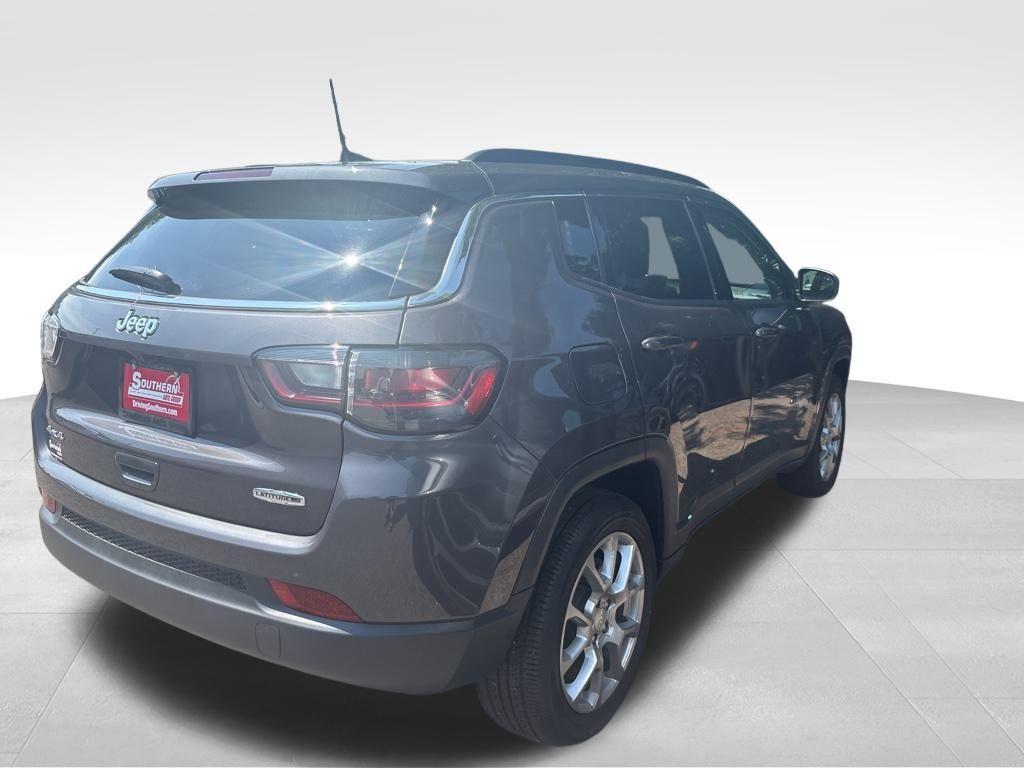 used 2024 Jeep Compass car, priced at $26,900