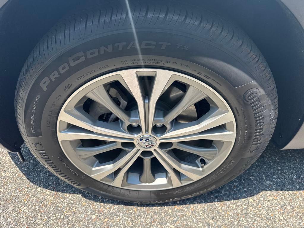 new 2023 Buick Envision car, priced at $31,296