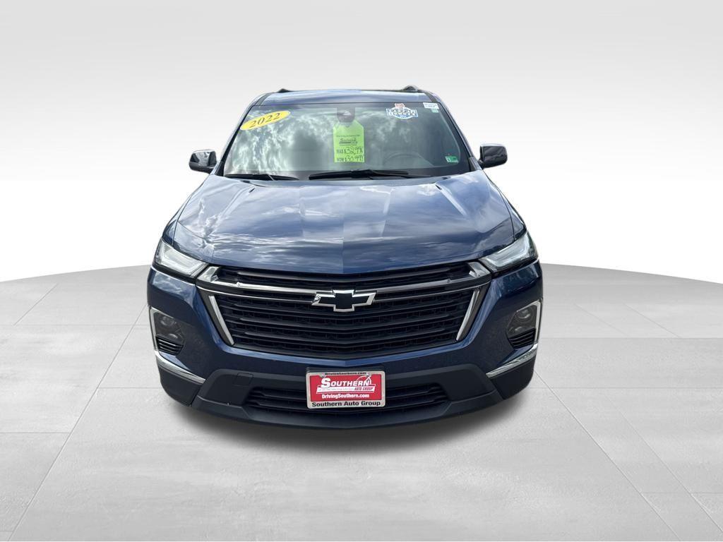 used 2022 Chevrolet Traverse car, priced at $27,100