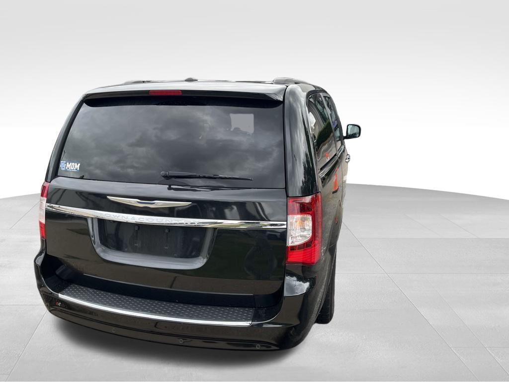 used 2016 Chrysler Town & Country car, priced at $15,961