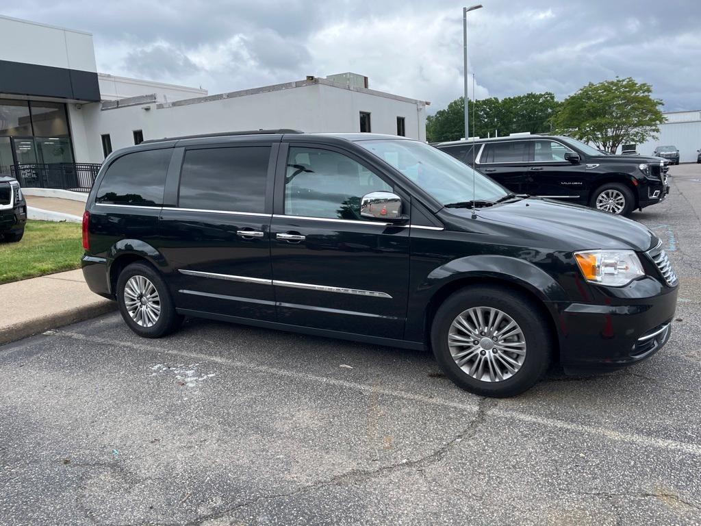 used 2016 Chrysler Town & Country car, priced at $15,961