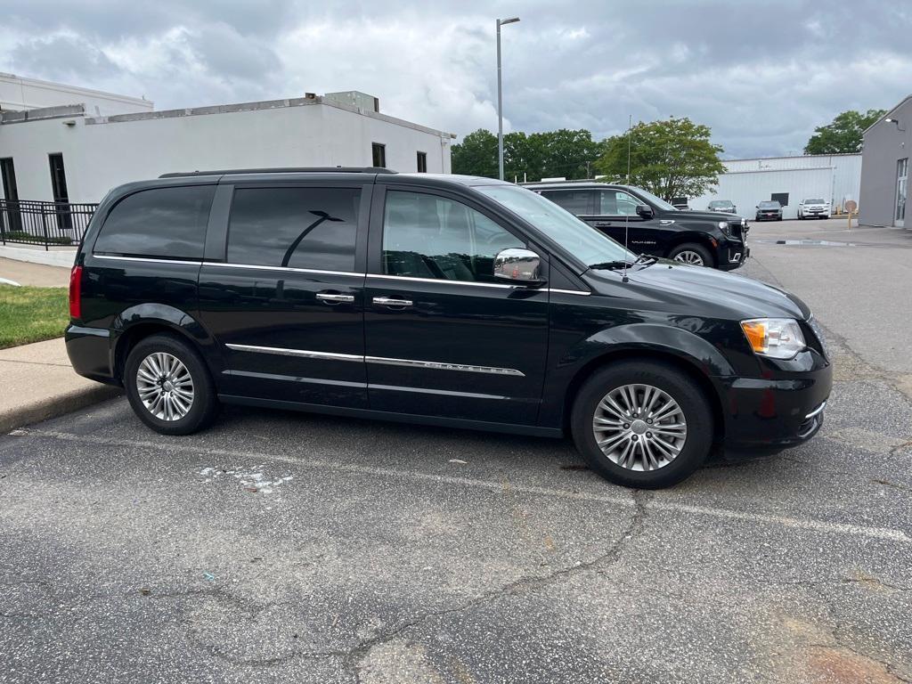 used 2016 Chrysler Town & Country car, priced at $15,961