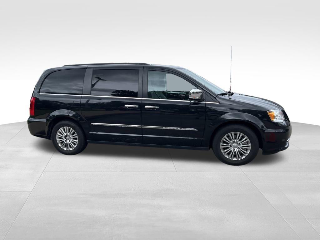used 2016 Chrysler Town & Country car, priced at $15,961