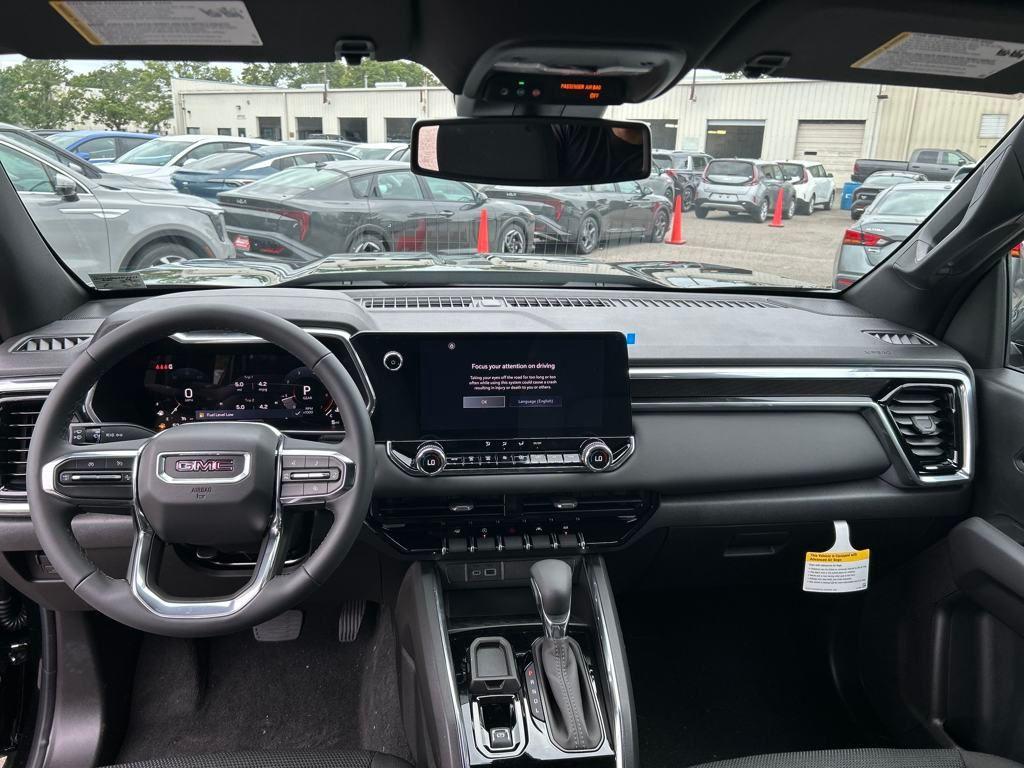 new 2026 GMC Canyon car, priced at $42,925
