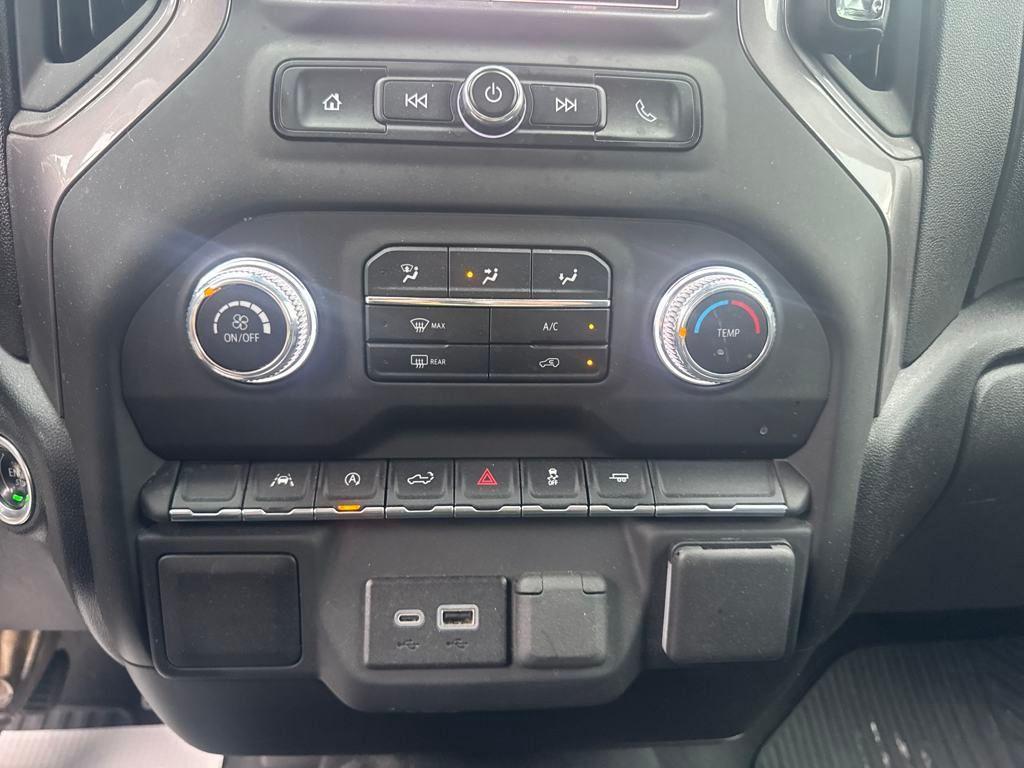 used 2023 GMC Sierra 1500 car, priced at $27,200