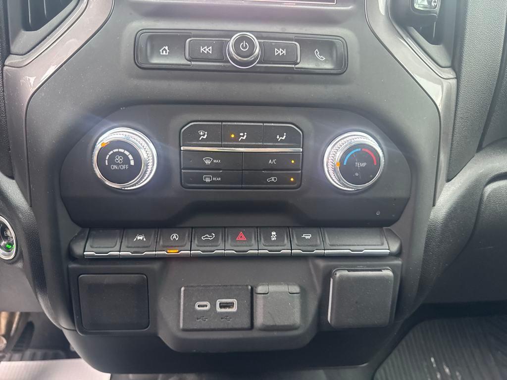 used 2023 GMC Sierra 1500 car, priced at $27,700