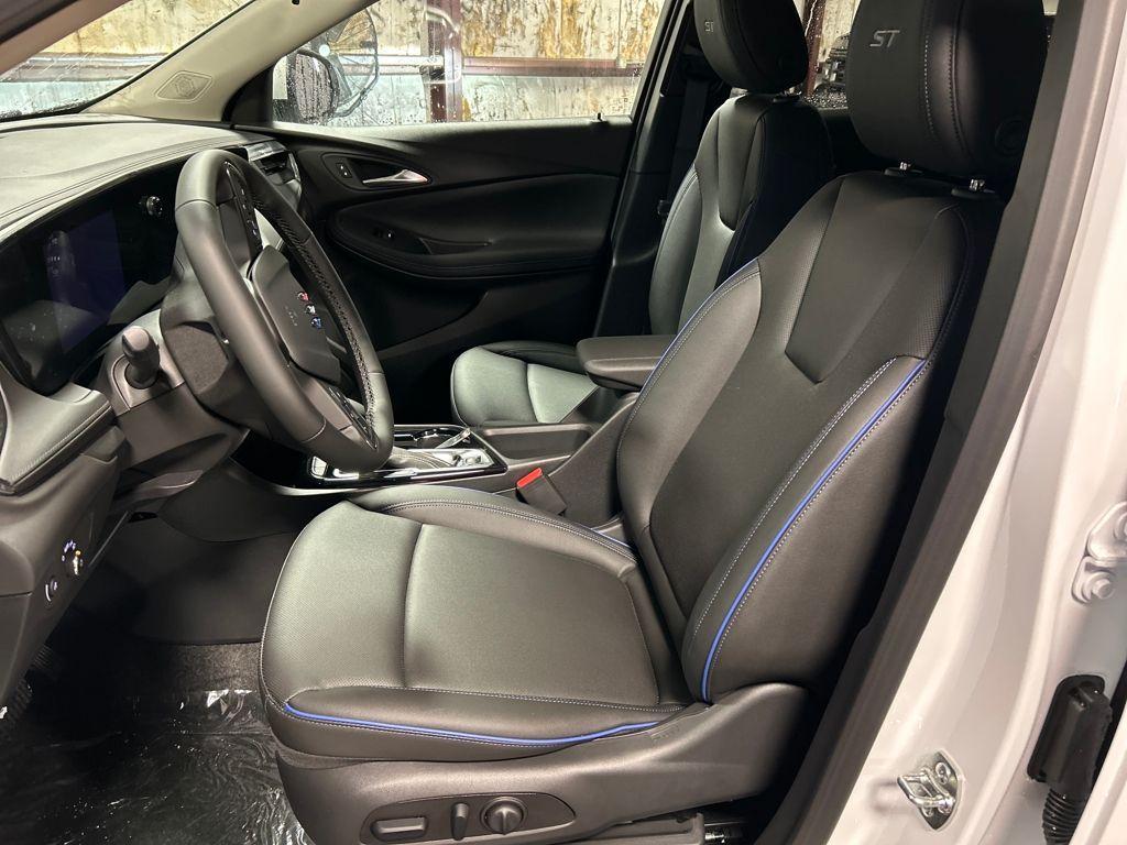 new 2026 Buick Encore GX car, priced at $31,980