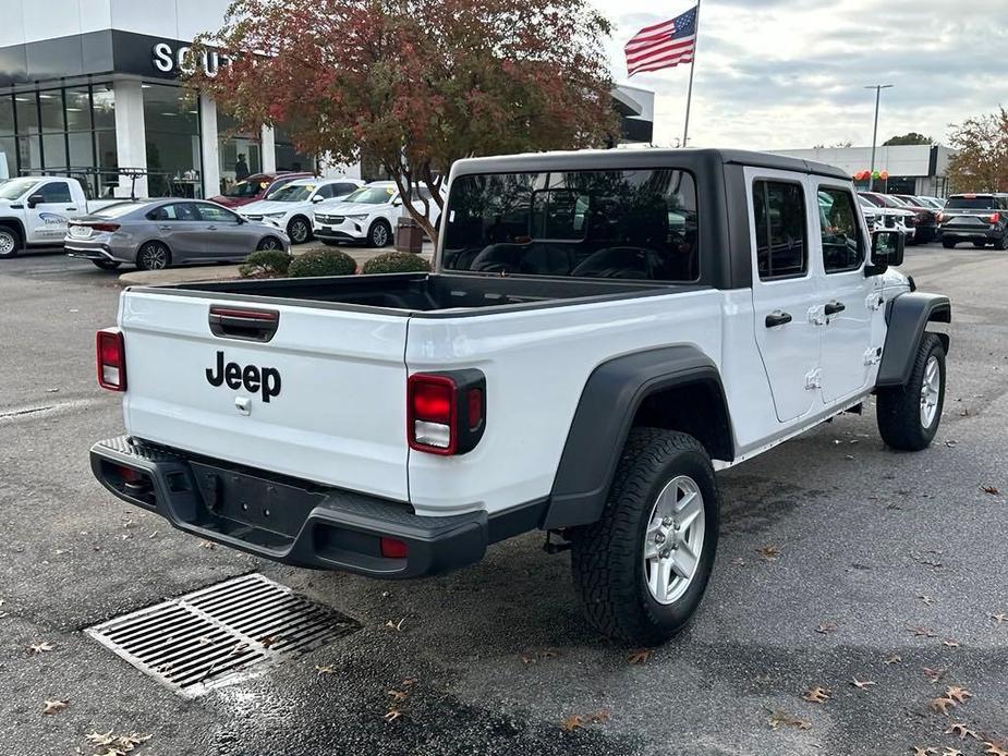 used 2023 Jeep Gladiator car, priced at $27,451