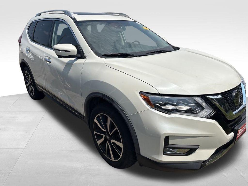used 2018 Nissan Rogue car, priced at $17,995