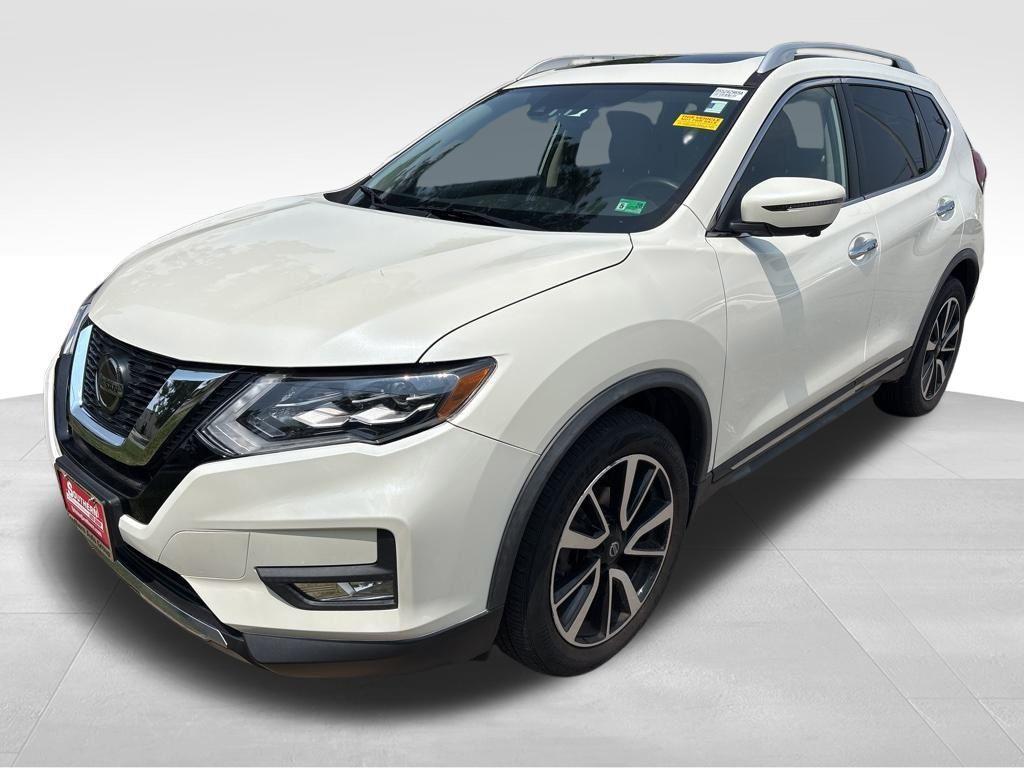 used 2018 Nissan Rogue car, priced at $17,995