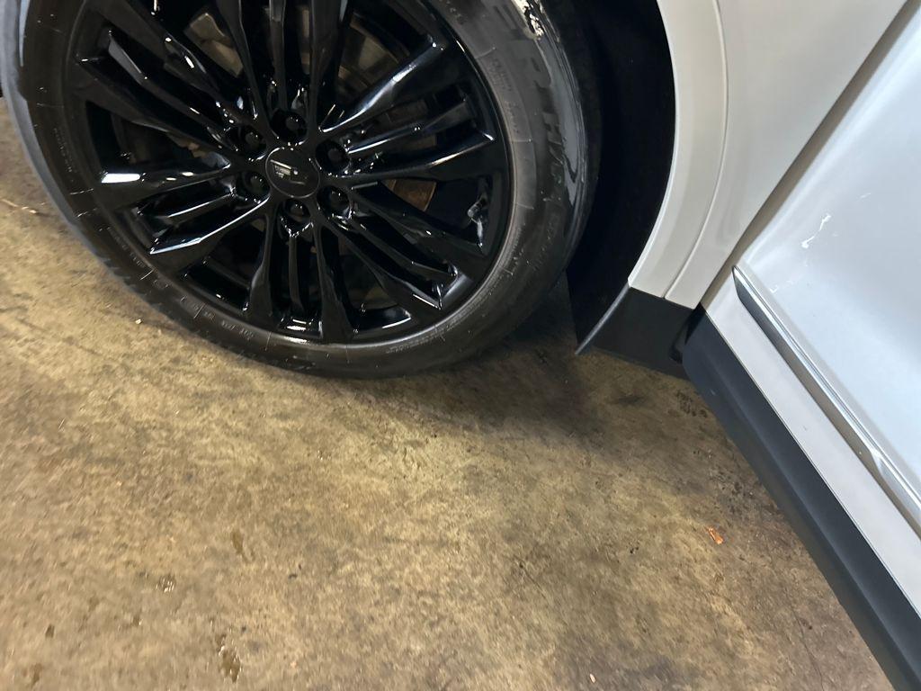 used 2019 Cadillac XT5 car, priced at $22,600