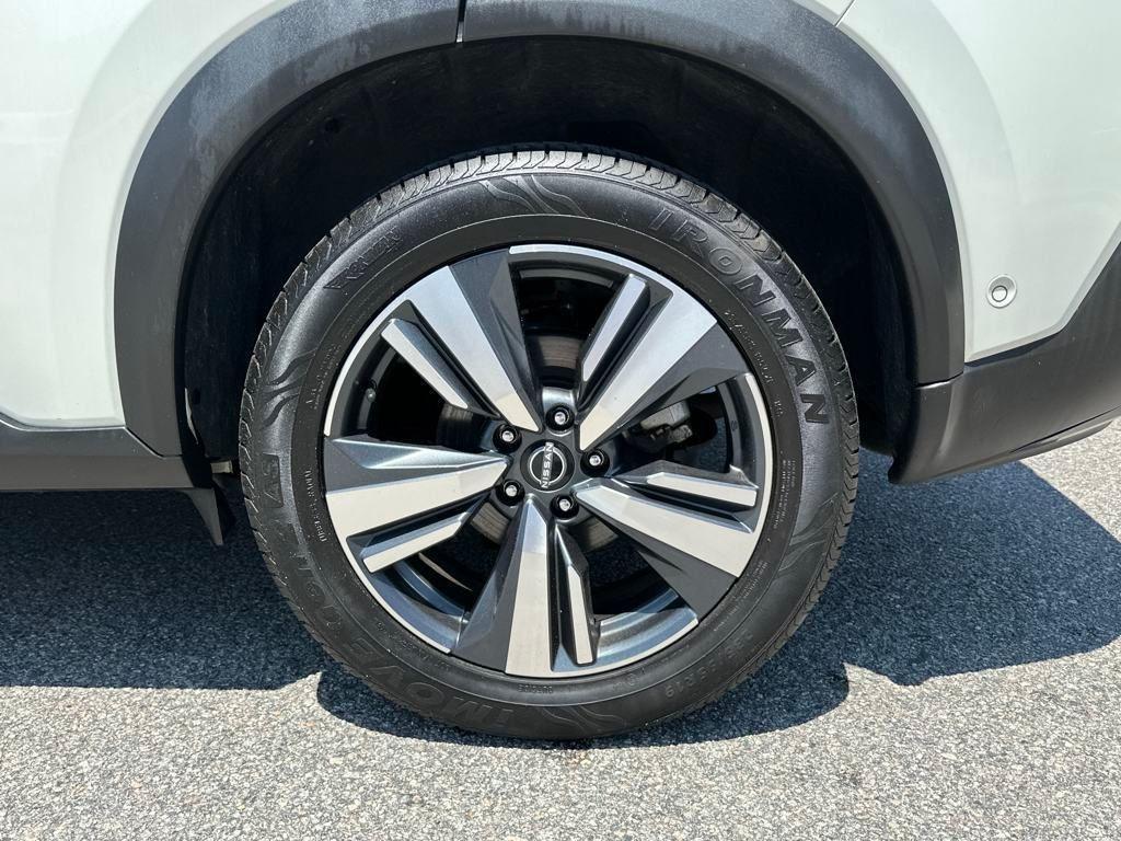 used 2023 Nissan Rogue car, priced at $22,900