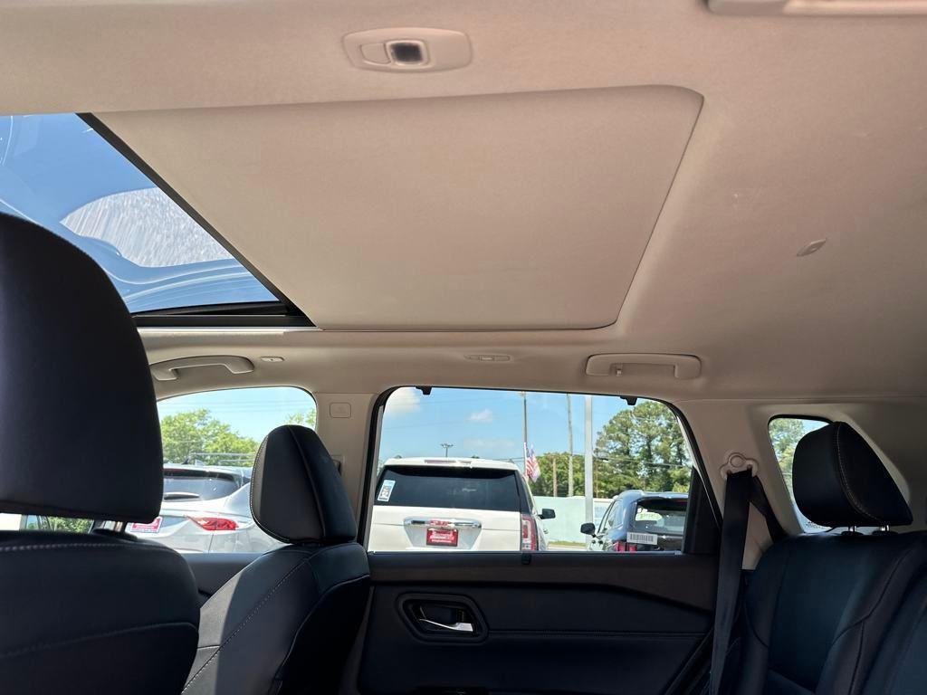 used 2023 Nissan Rogue car, priced at $22,900