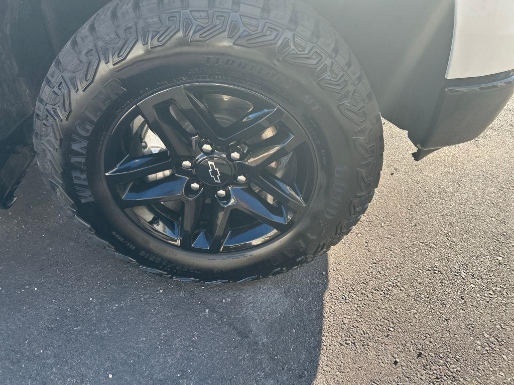 used 2024 Chevrolet Silverado 1500 car, priced at $40,500