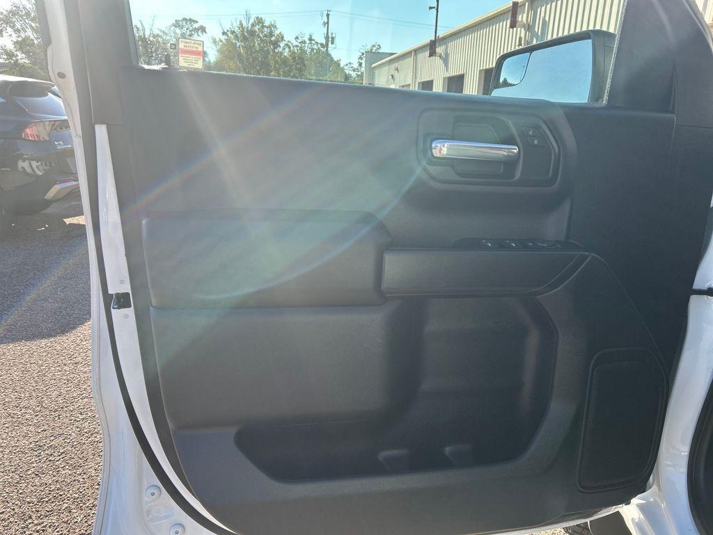 used 2024 Chevrolet Silverado 1500 car, priced at $40,500