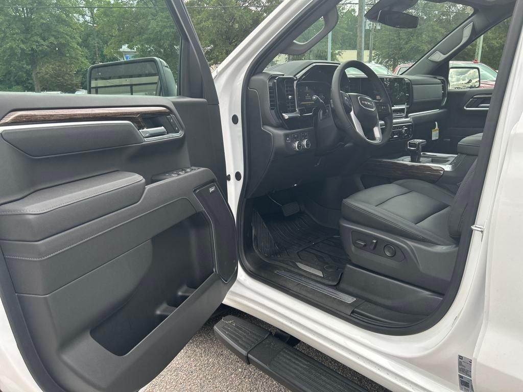 new 2026 GMC Sierra 1500 car, priced at $65,950