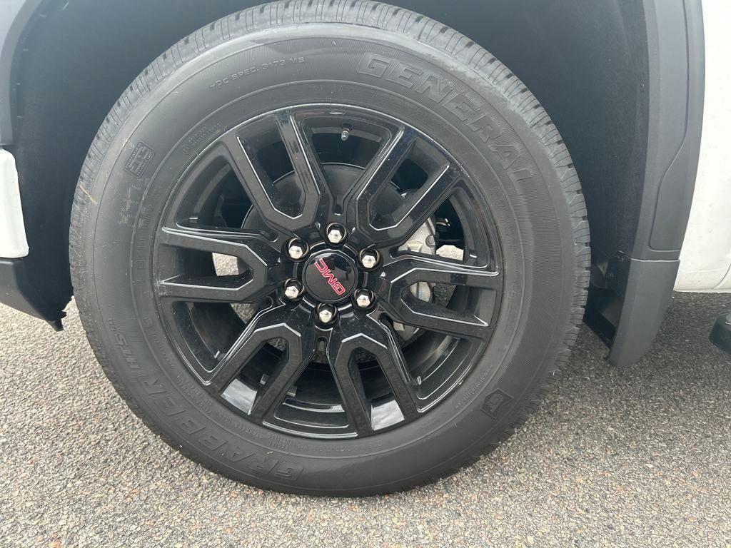 new 2026 GMC Sierra 1500 car, priced at $65,950