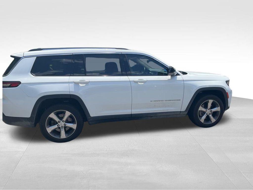 used 2022 Jeep Grand Cherokee L car, priced at $25,661