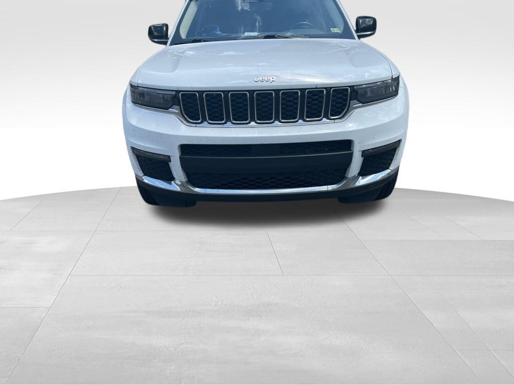 used 2022 Jeep Grand Cherokee L car, priced at $25,661