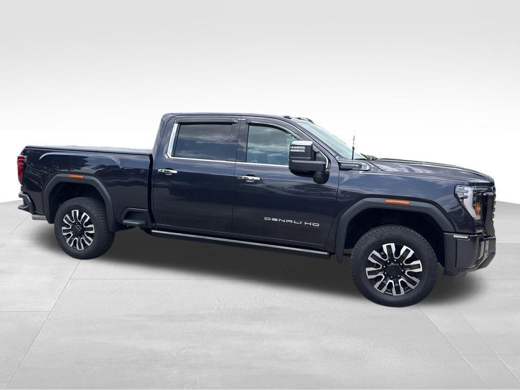 used 2025 GMC Sierra 2500 car, priced at $89,500