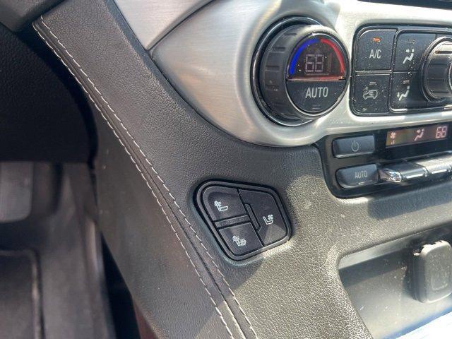 used 2019 GMC Yukon car, priced at $30,990